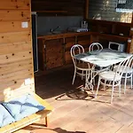 Tipis Du Petit Buisson *