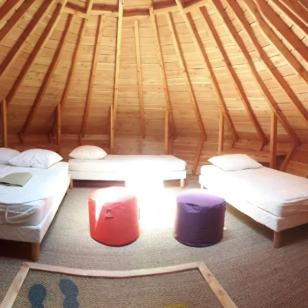 Tipis Du Petit Buisson Saint-Antonin-de-Lacalm
