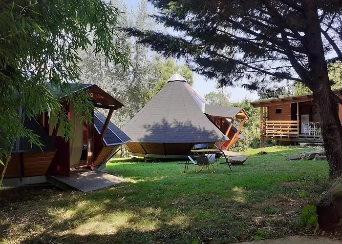 Tipis Du Petit Buisson Saint-Antonin-de-Lacalm