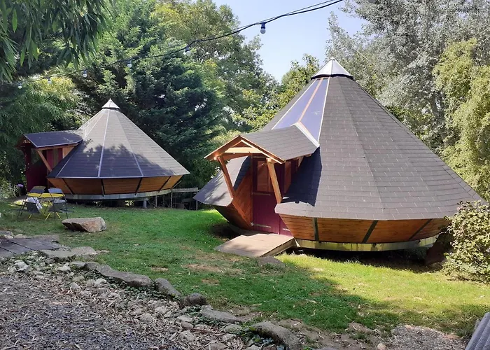 Luxury tent Tipis Du Petit Buisson Saint-Antonin-de-Lacalm